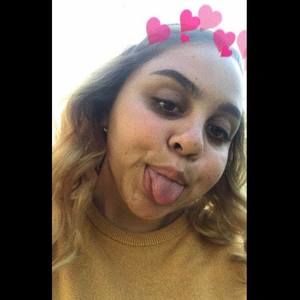 Meet your Posher, Crystal